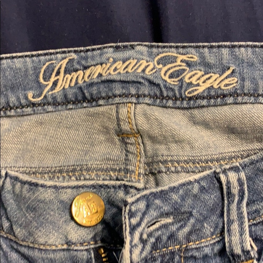 Size 10 Reg American Eagle Jeans! Slightly used!!